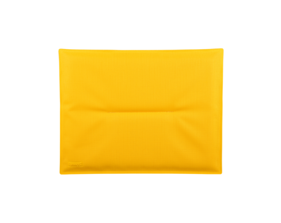 Подушка Bistro Cushion 28x38 Honey: фото - магазин CANVAS outdoor furniture. Подушка Bistro Cushion 28x38 Honey: фото - магазин CANVAS outdoor furniture.
