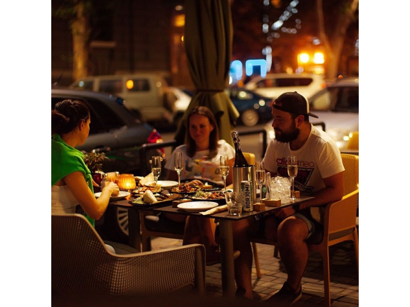 м. Одеса - Бар " 100% Bar ": фото - магазин CANVAS outdoor furniture.