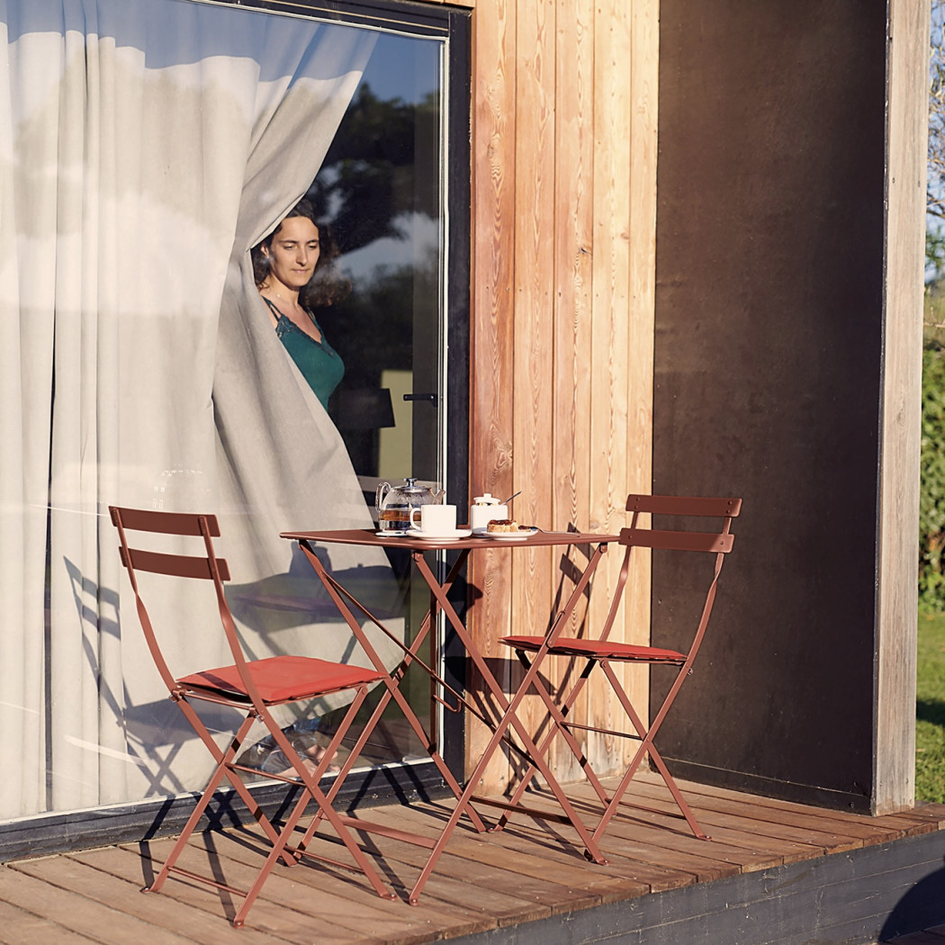 Стілець BISTRO METAL CHAIR RED OCHRE зображення №4 Стілець BISTRO METAL CHAIR RED OCHRE зображення №4