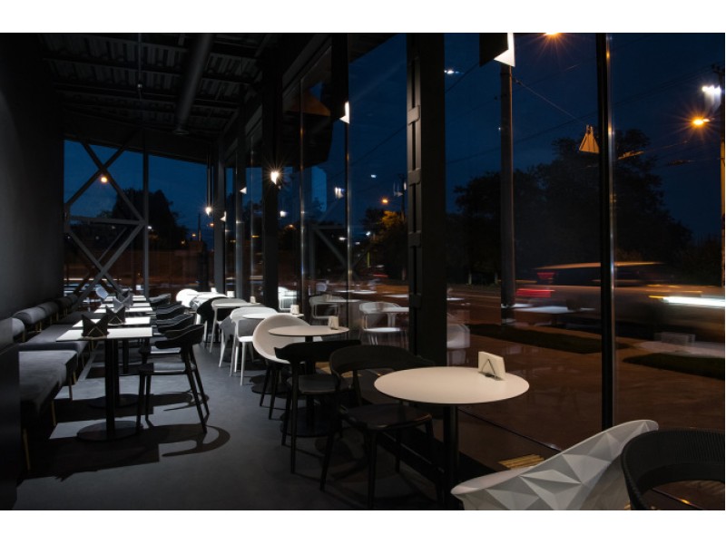 м. Одеса - Кондитерська "Bize": фото - магазин CANVAS outdoor furniture.