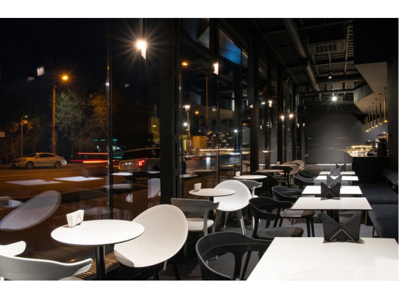 м. Одеса - Кондитерська "Bize": фото - магазин CANVAS outdoor furniture.