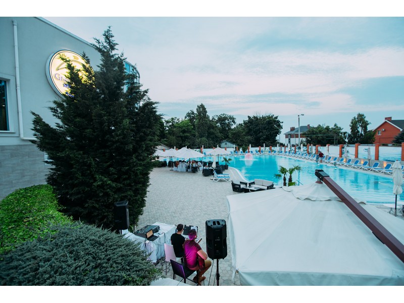 м. Одеса - Совіньон комплекс " Grand Marine ": фото - магазин CANVAS outdoor furniture.