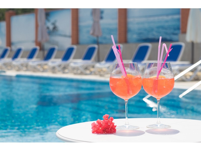 м. Одеса - Совіньон комплекс " Grand Marine ": фото - магазин CANVAS outdoor furniture.