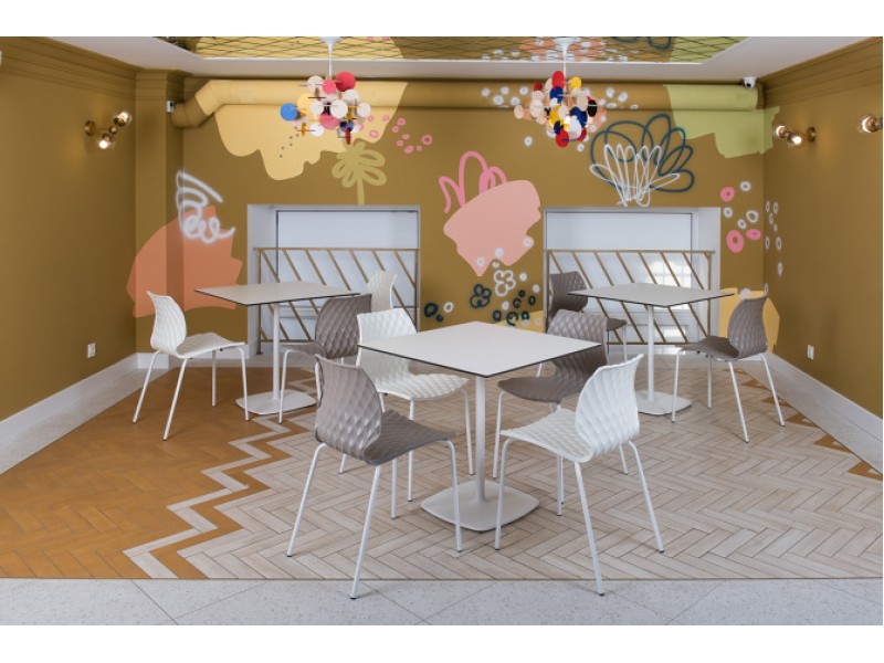 м. Одеса - Сімейний ресторан "Клёвер": фото - магазин CANVAS outdoor furniture.