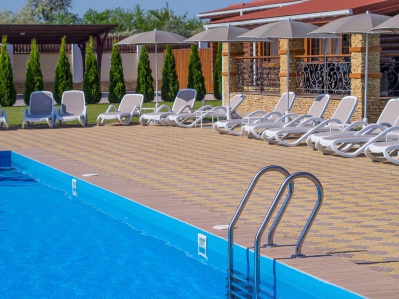 м. Херсон - Туристичний комплекс з рестораном і басейном " Забарине ": фото - магазин CANVAS outdoor furniture.