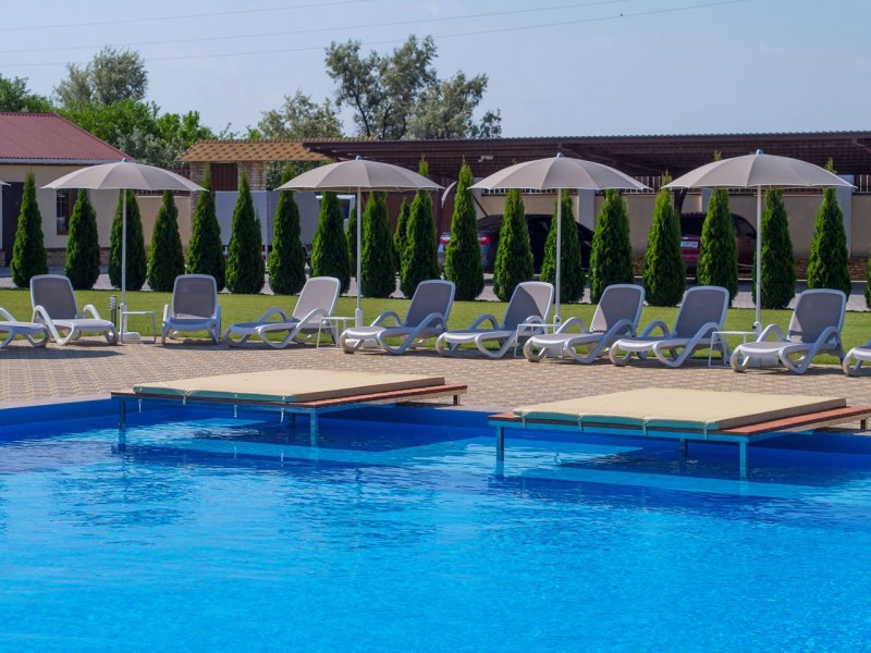 м. Херсон - Туристичний комплекс з рестораном і басейном " Забарине ": фото - магазин CANVAS outdoor furniture.